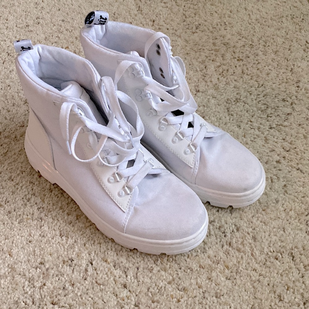 Women’s size 11 Dr. Martens worn once